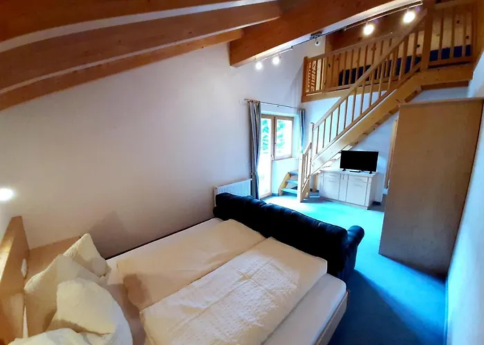 Haus Achenrainer * Fiss